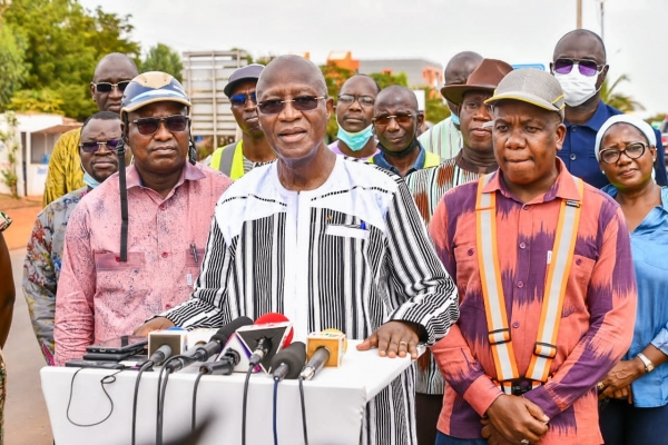 Réhabilitation de l&#039;avenue Chalons en Champagne et des voies d&#039;accès au port sec de Bobo-Dioulasso